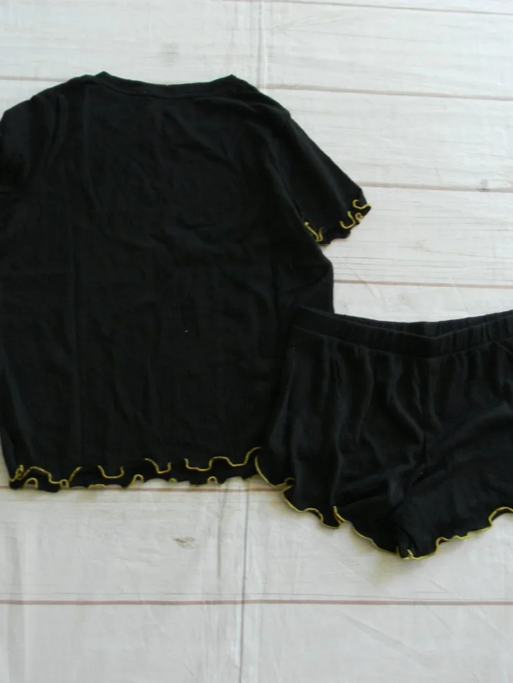 NWT EMERSON ROAD BLACK DAISY SHORT SLV SHORT PJ SET PAJAMA SZ S LOUNGE